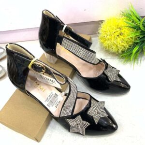 (S31,33) Silver Girls Sandals