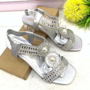 (S32,33,34)  Silver Girls Sandals