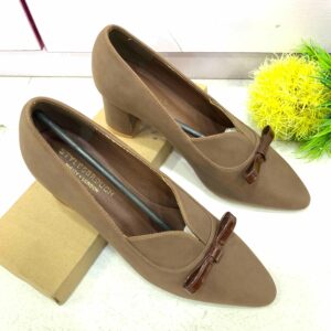(S44) 3inches Brown Pumps
