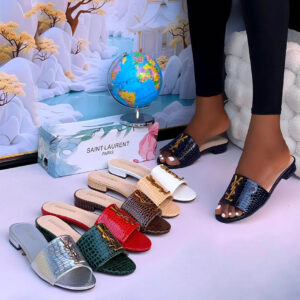 (37-46)Big Feet Slippers - MZ